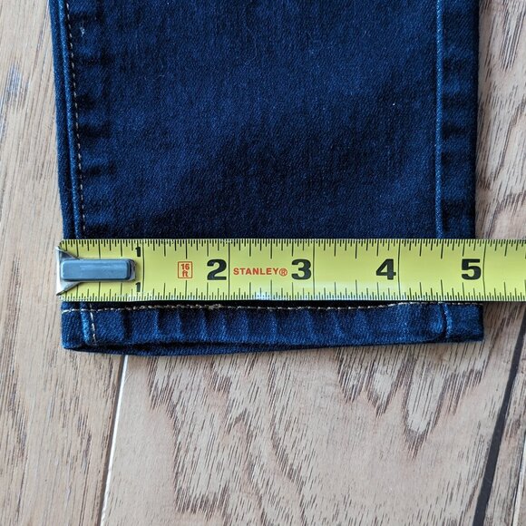Levi's Women Straight Slim Jeans 25 Low Rise Indigo Dark Blue Petite 0 - Picture 9 of 11